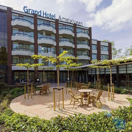 Grand 4*